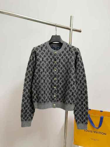 LV Sweater High End Quality-225