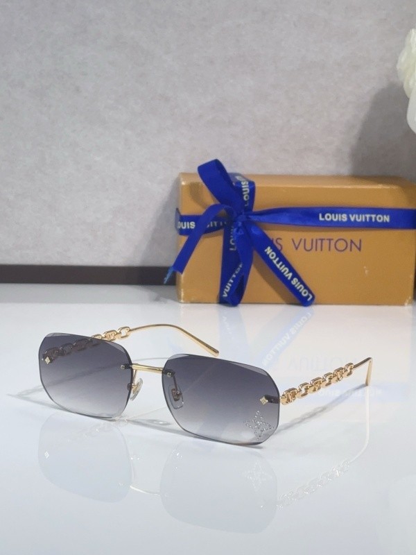 LV Sunglasses AAAA-6732