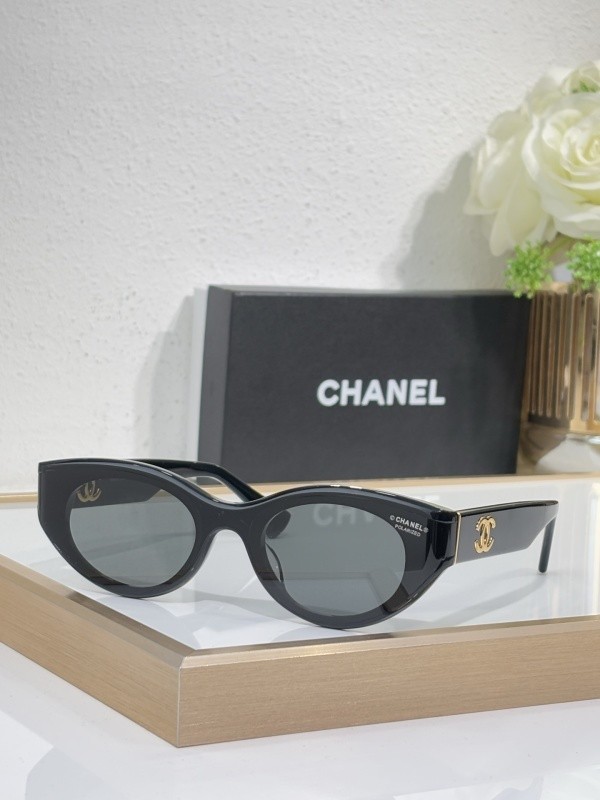 CHNL Sunglasses AAAA-5741