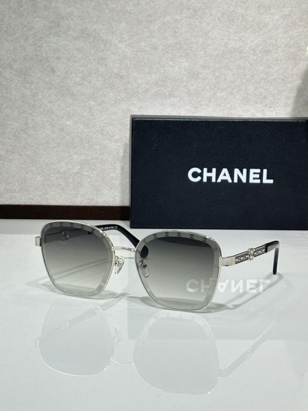 CHNL Sunglasses AAAA-5893