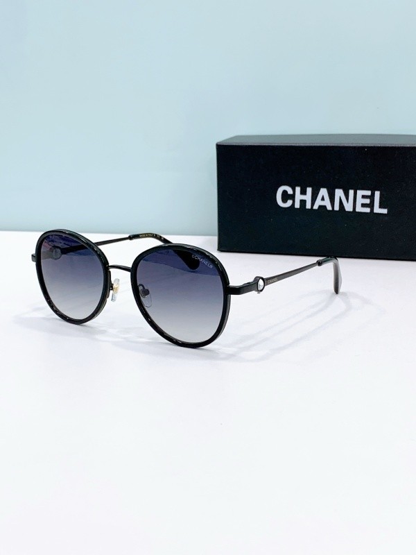 CHNL Sunglasses AAAA-5744