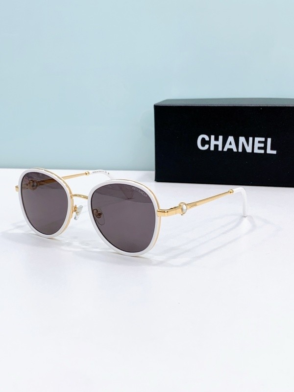 CHNL Sunglasses AAAA-5746