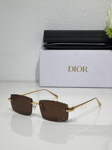 Dior Sunglasses AAAA-4279