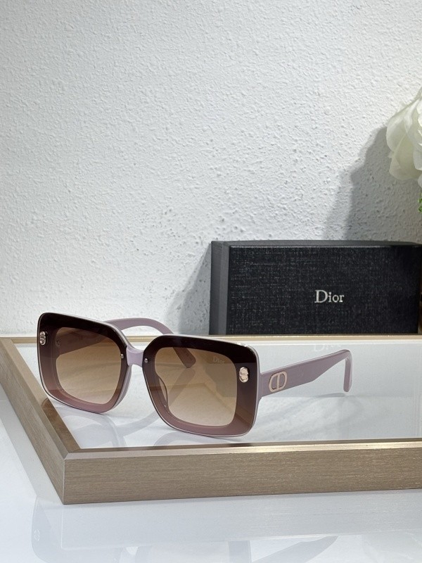 Dior Sunglasses AAAA-3994