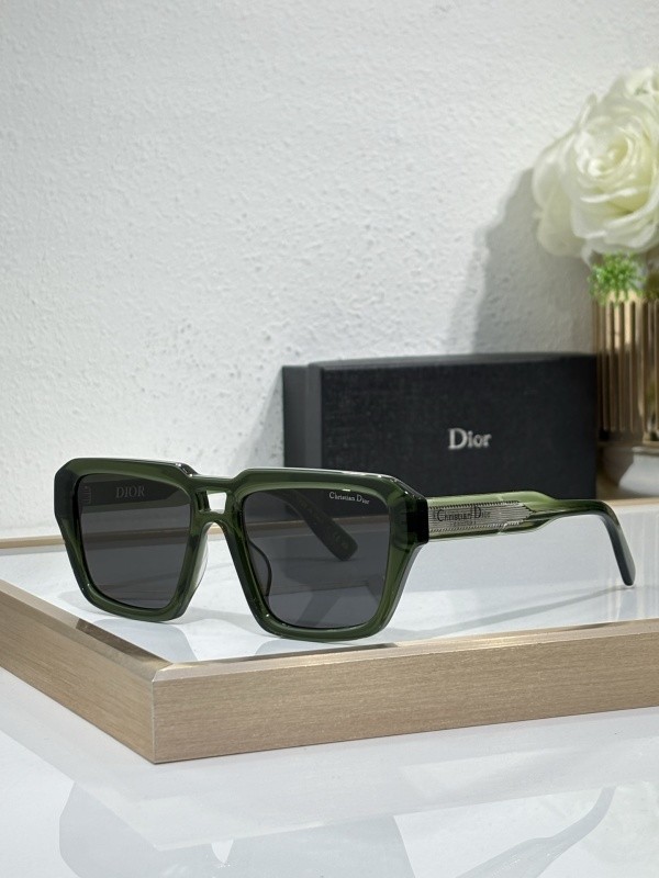 Dior Sunglasses AAAA-4291
