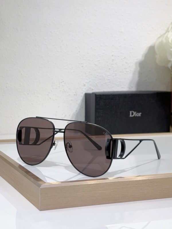 Dior Sunglasses AAAA-4248