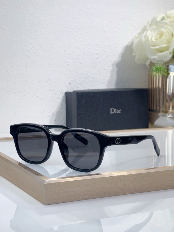 Dior Sunglasses AAAA-4163