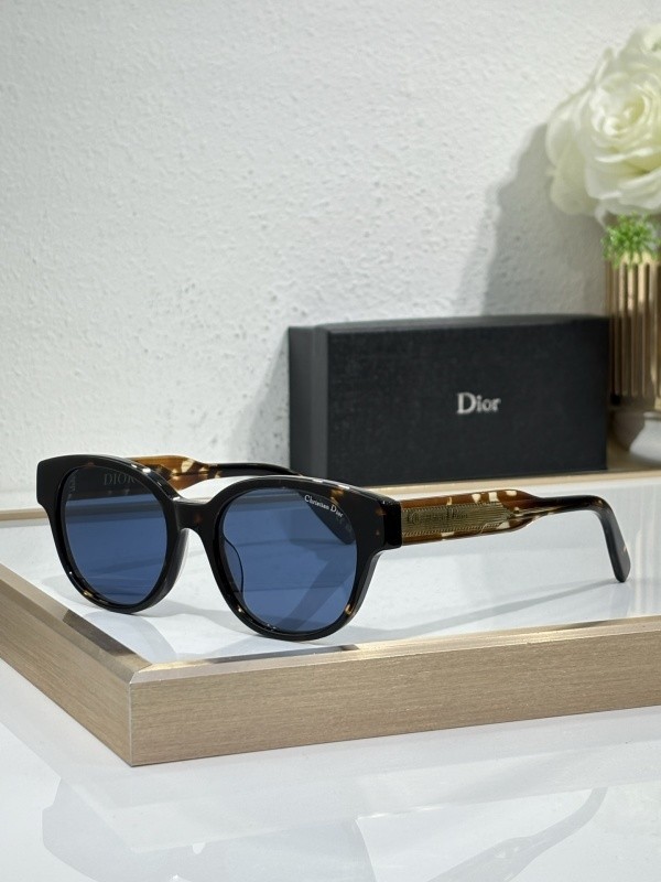 Dior Sunglasses AAAA-3955