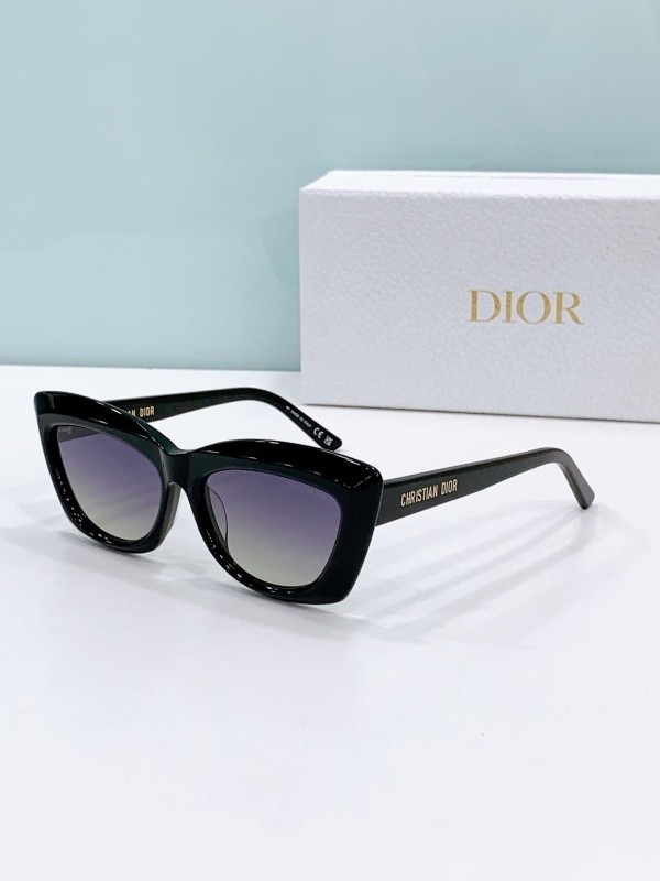 Dior Sunglasses AAAA-3976