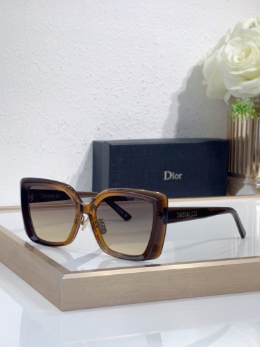 Dior Sunglasses AAAA-4077