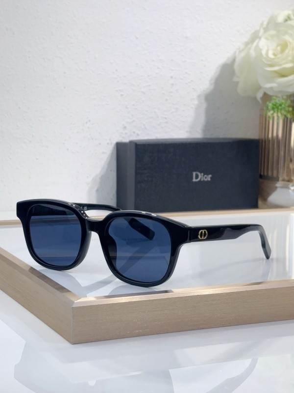 Dior Sunglasses AAAA-4160