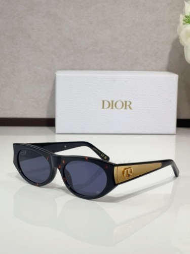 Dior Sunglasses AAAA-4044