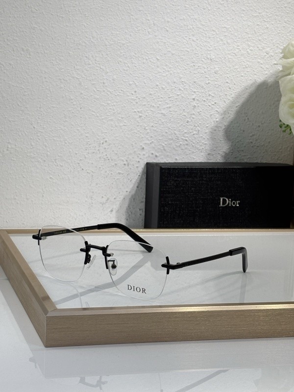 Dior Sunglasses AAAA-4036