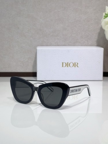 Dior Sunglasses AAAA-4225
