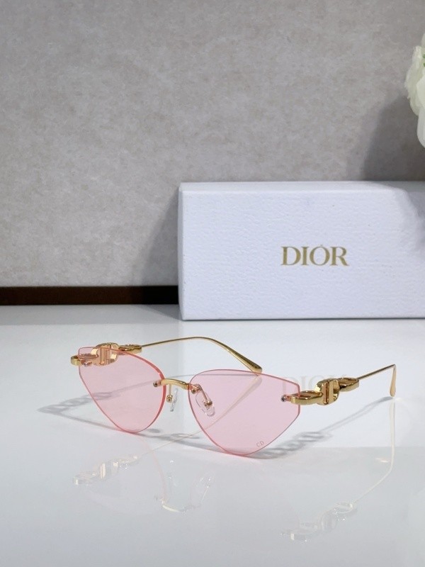 Dior Sunglasses AAAA-4010