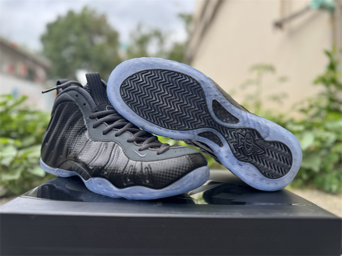 Authentic Nike Air Foamposite One  Carbon Fiber