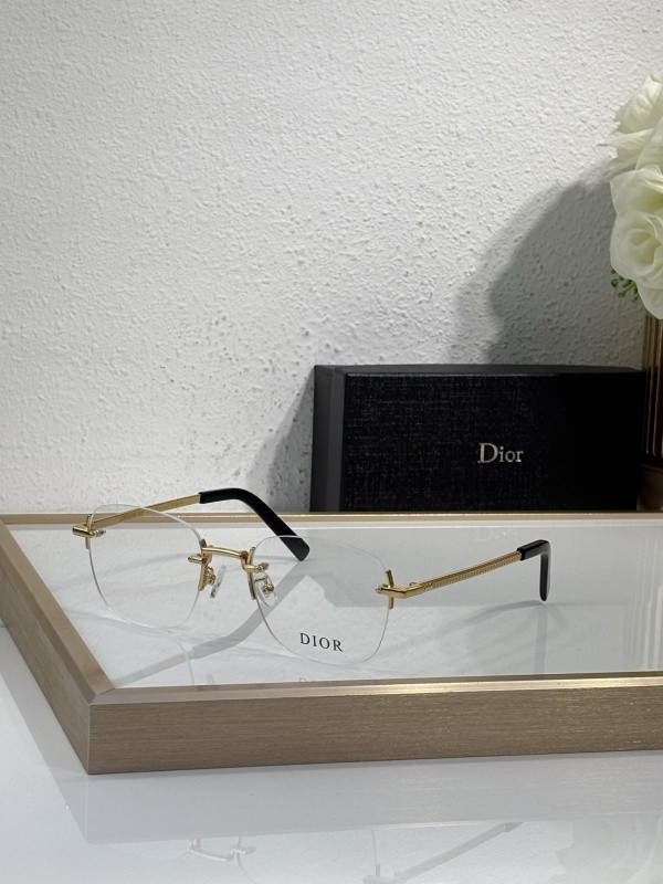 Dior Sunglasses AAAA-4033
