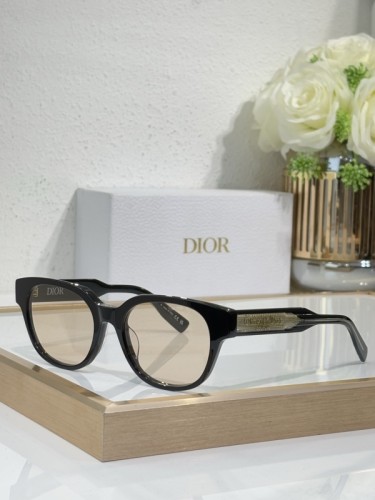 Dior Sunglasses AAAA-3965