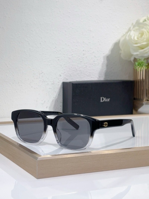 Dior Sunglasses AAAA-3922