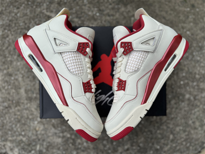 Authentic Air Jordan 4 “Sierra Red”  2026