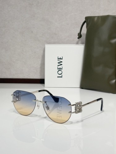 Loewe Sunglasses AAAA-982
