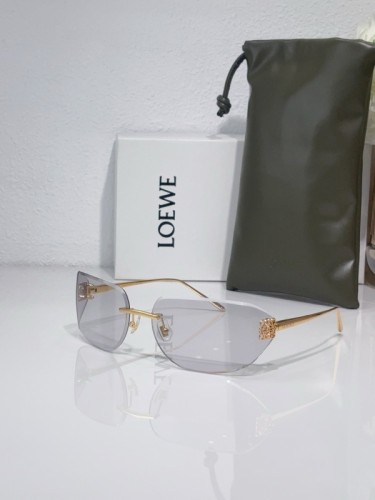 Loewe Sunglasses AAAA-1001