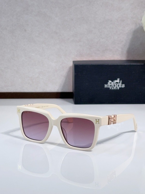 Hermes Sunglasses AAAA-472