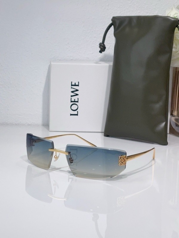 Loewe Sunglasses AAAA-997