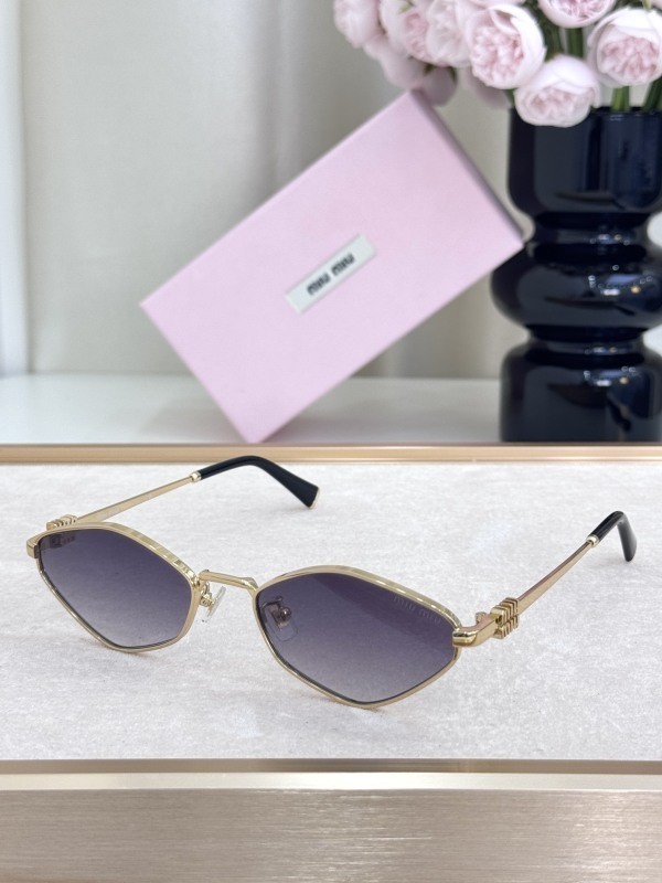 Miu Miu Sunglasses AAAA-2242