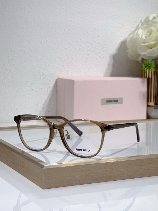 Miu Miu Sunglasses AAAA-2252