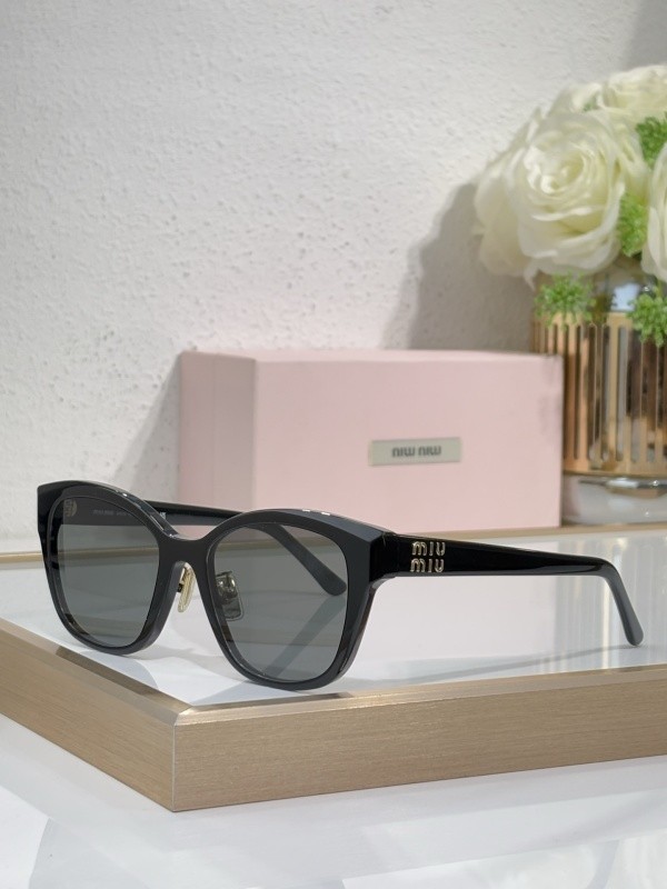 Miu Miu Sunglasses AAAA-2430