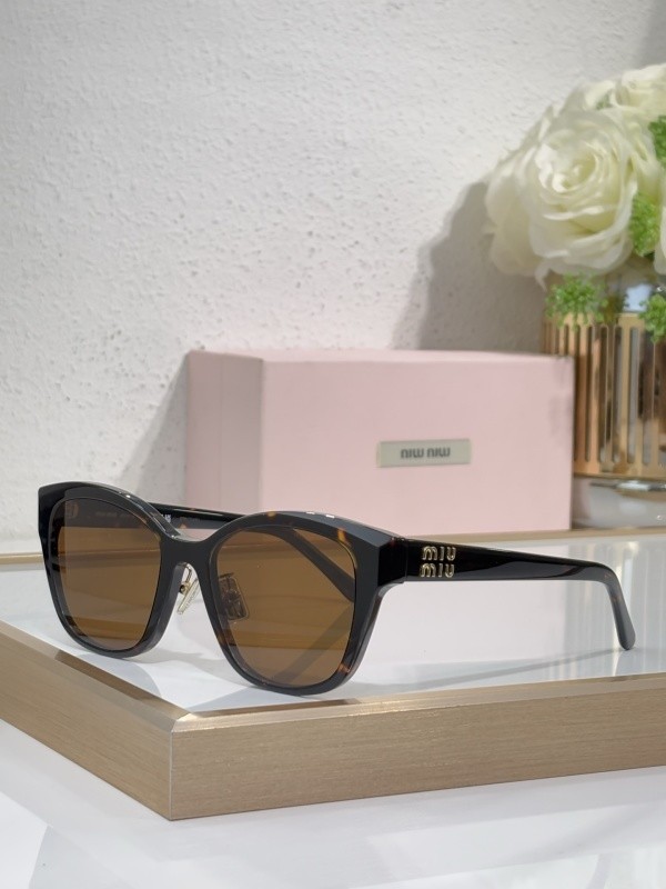 Miu Miu Sunglasses AAAA-2429