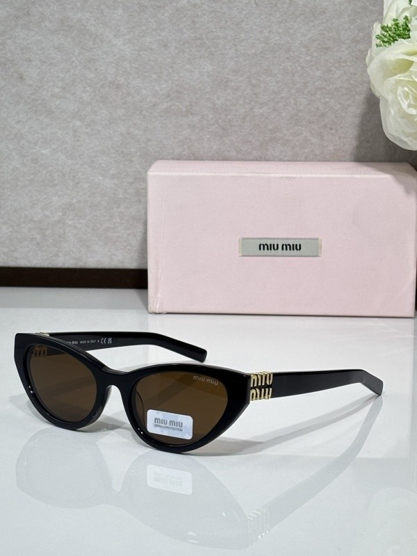 Miu Miu Sunglasses AAAA-2349