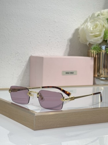 Miu Miu Sunglasses AAAA-2425
