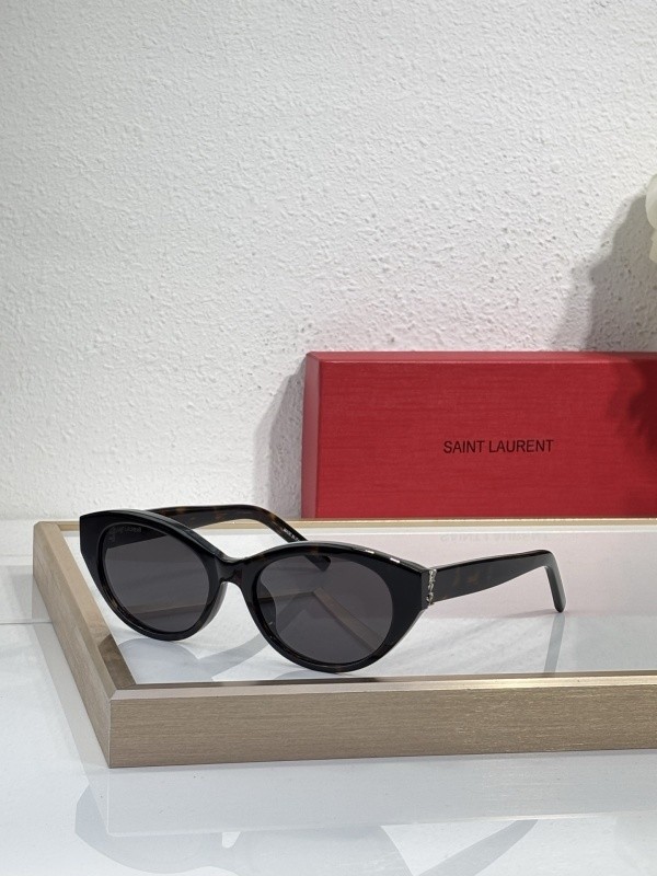 YL  Sunglasses AAAA-1439