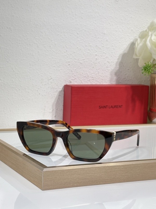 YL  Sunglasses AAAA-1426