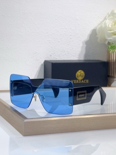 Versace Sunglasses AAAA-3983