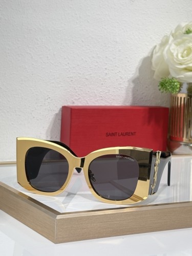 YL  Sunglasses AAAA-1527