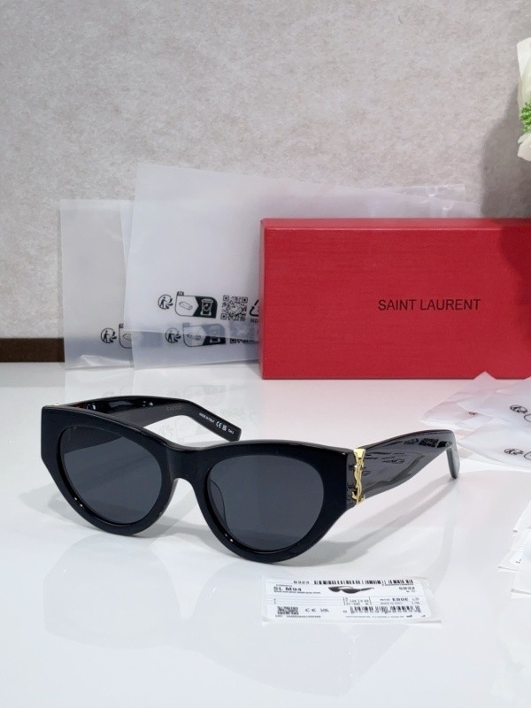 YL  Sunglasses AAAA-1538