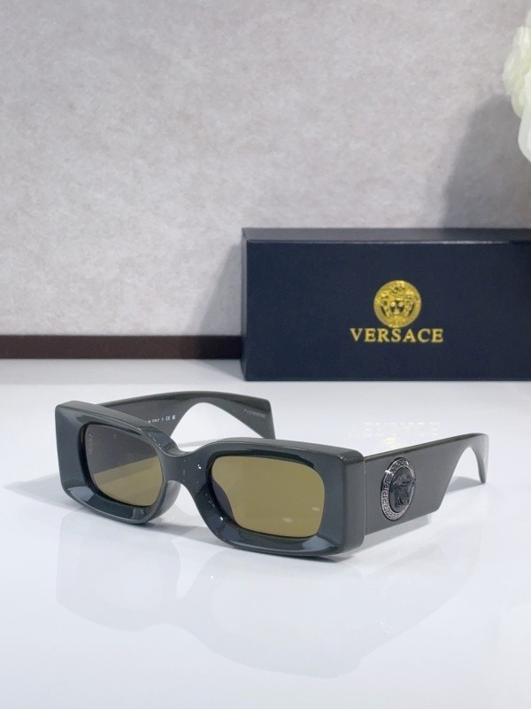 Versace Sunglasses AAAA-3930