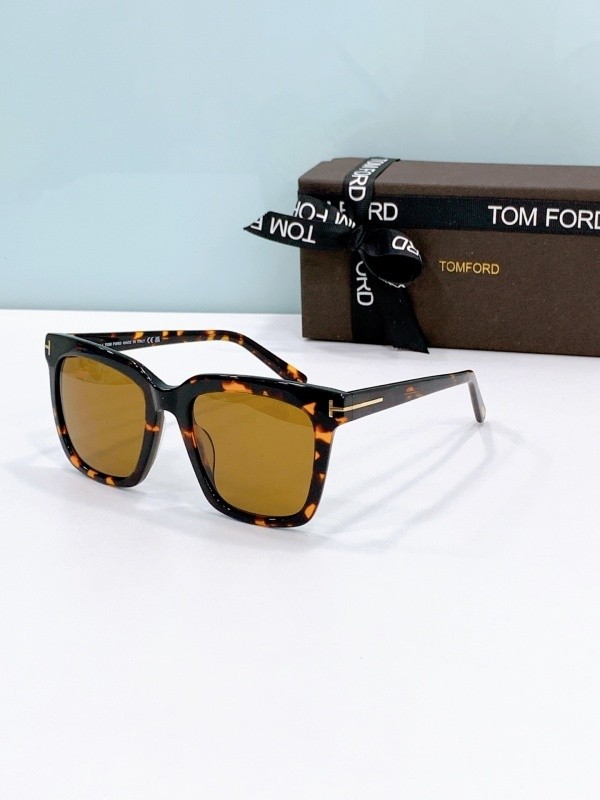 Tom Ford Sunglasses AAAA-5517