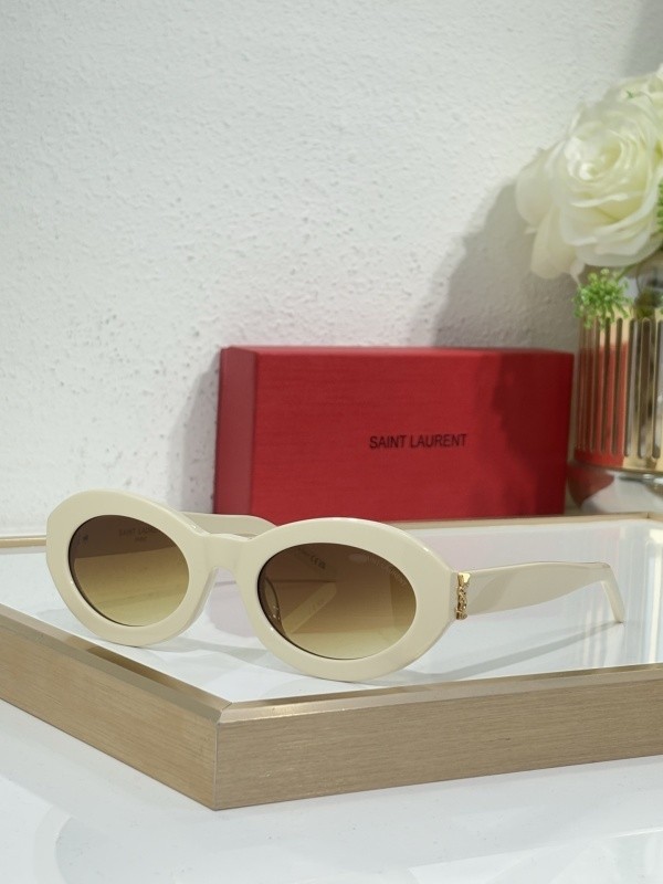 YL  Sunglasses AAAA-1521