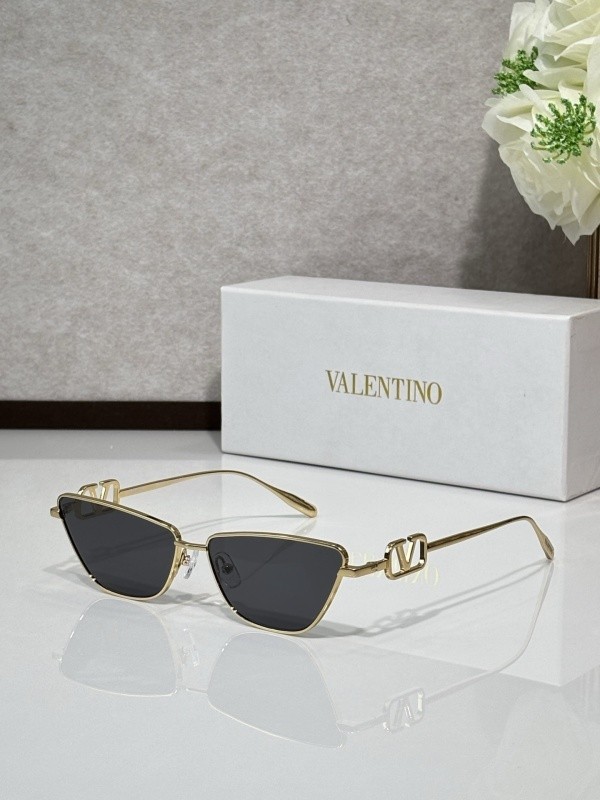 V Sunglasses AAAA-658