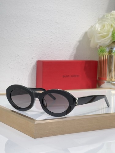 YL  Sunglasses AAAA-1517