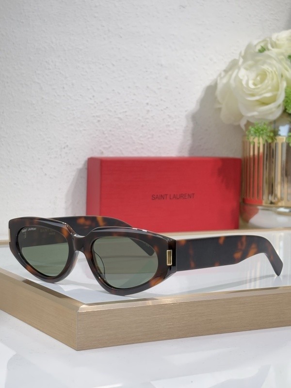 YL  Sunglasses AAAA-1390