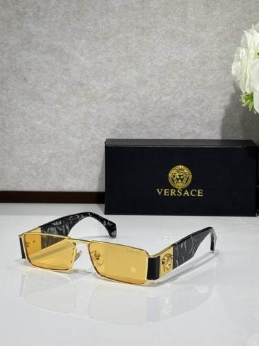 Versace Sunglasses AAAA-3825