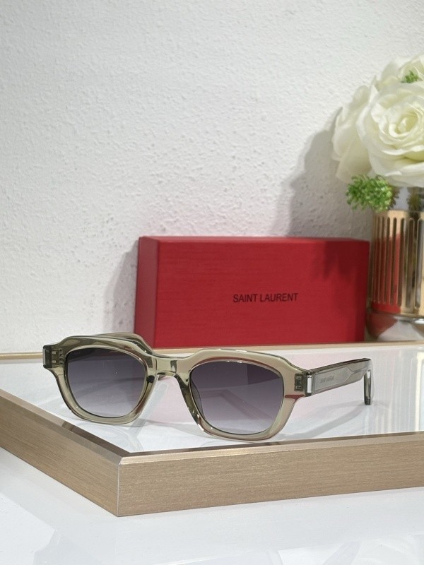 YL  Sunglasses AAAA-1399