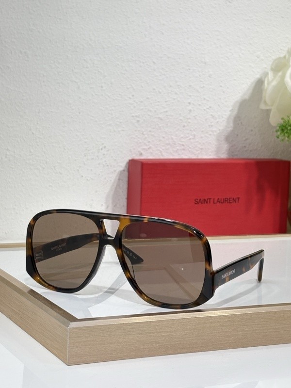 YL  Sunglasses AAAA-1483