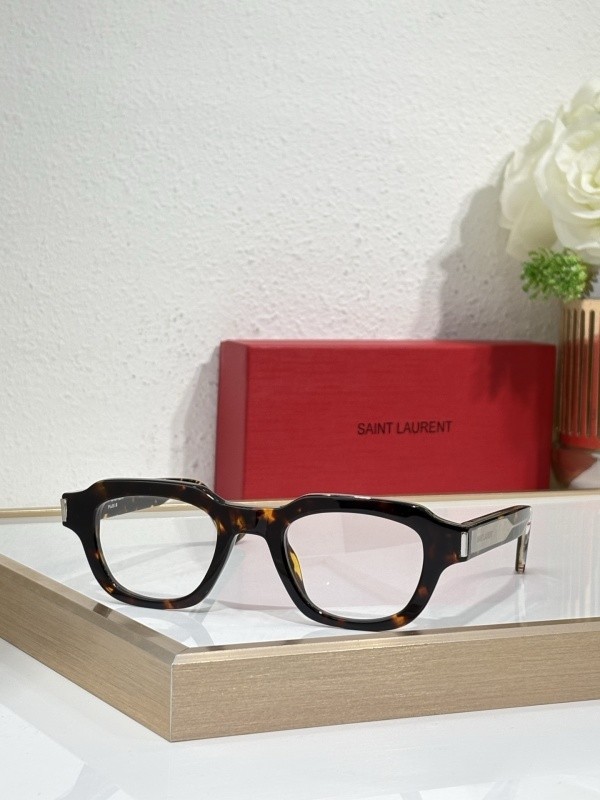 YL  Sunglasses AAAA-1402