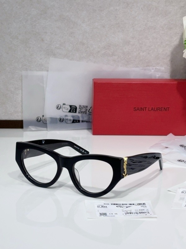 YL  Sunglasses AAAA-1537